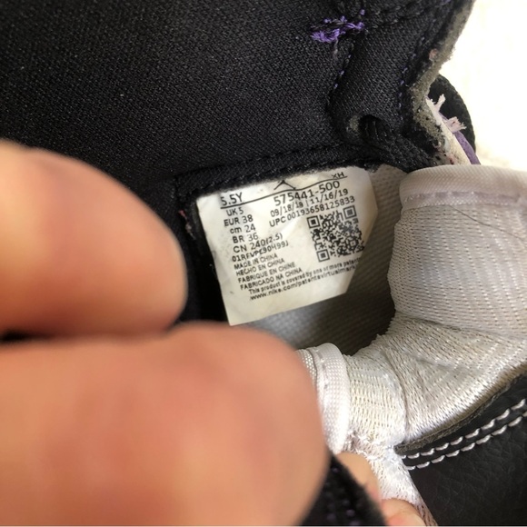 Nike Air Jordan 1 Retro High OG “Court Purple” Sneakers - Picture 15 of 15